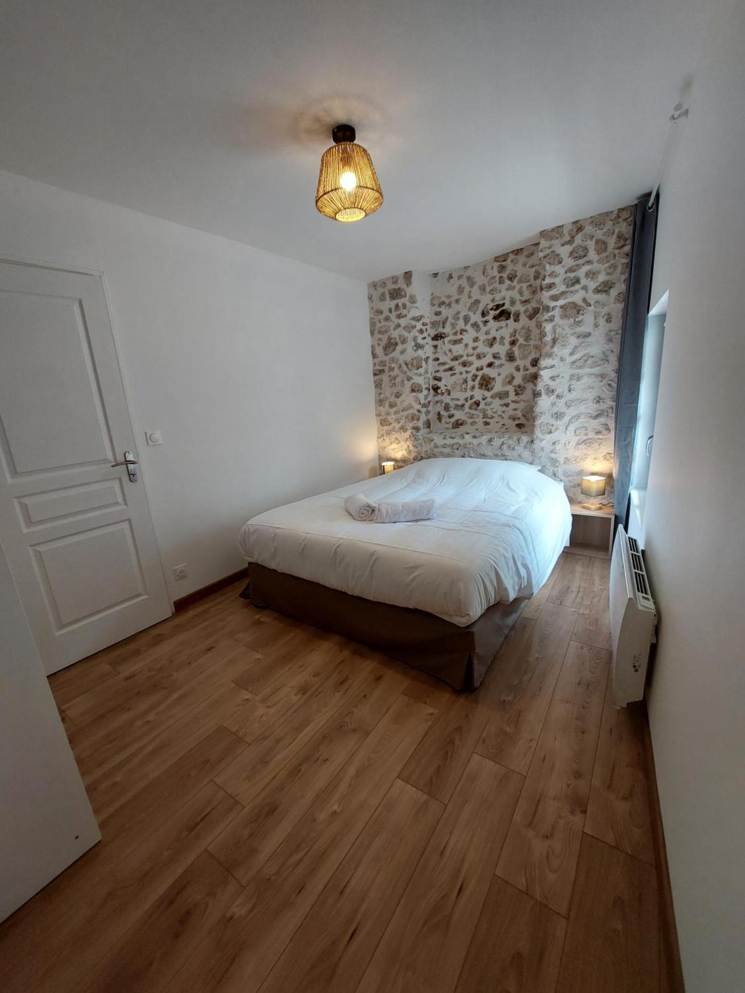 Appartements L'Hirondelle Beaugency Exteriör bild