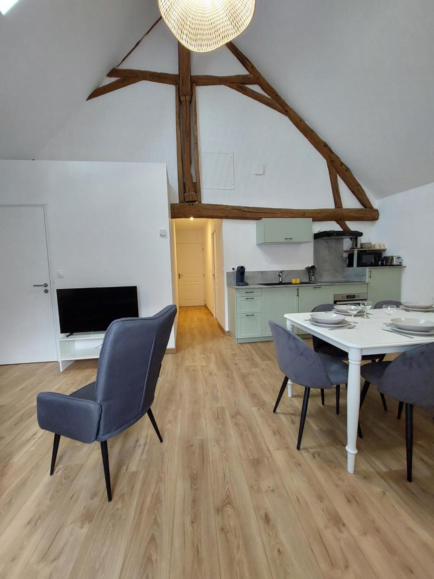 Appartements L'Hirondelle Beaugency Exteriör bild