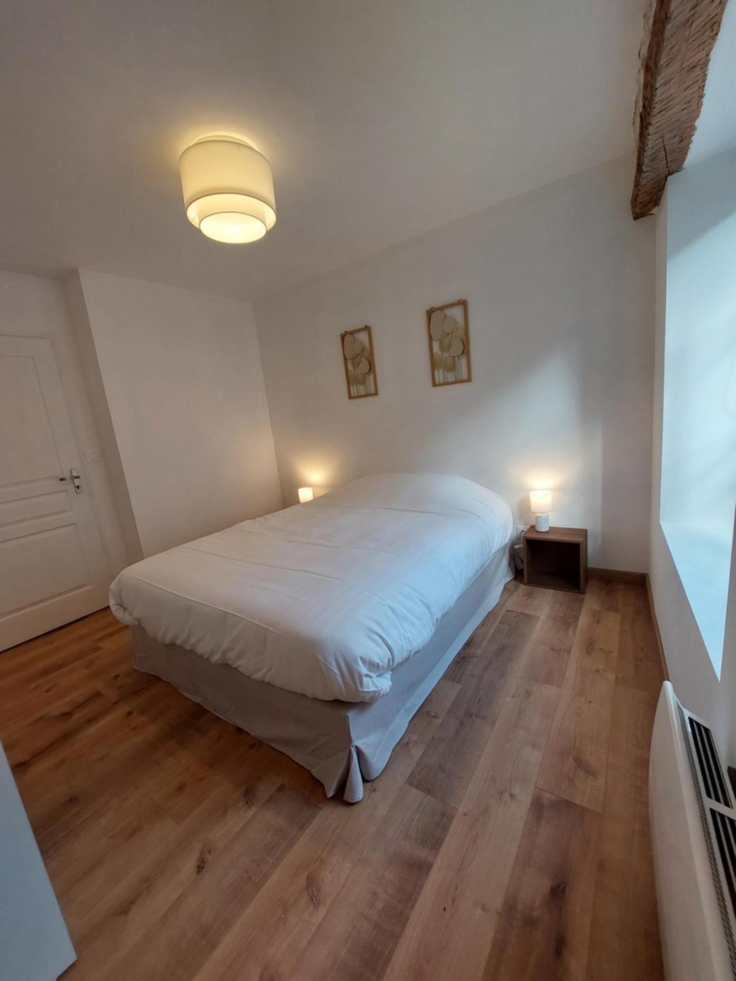 Appartements L'Hirondelle Beaugency Exteriör bild